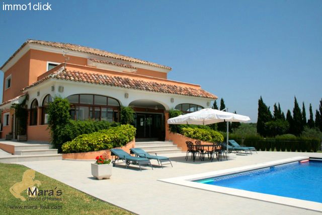 Villa mit Pferdestall in Andalusien zu verkaufen, Costa del Sol, Alhaurin el Grande