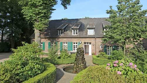 2448DM Germany, north rhine westphalia, horseproperty, house with stable for sale