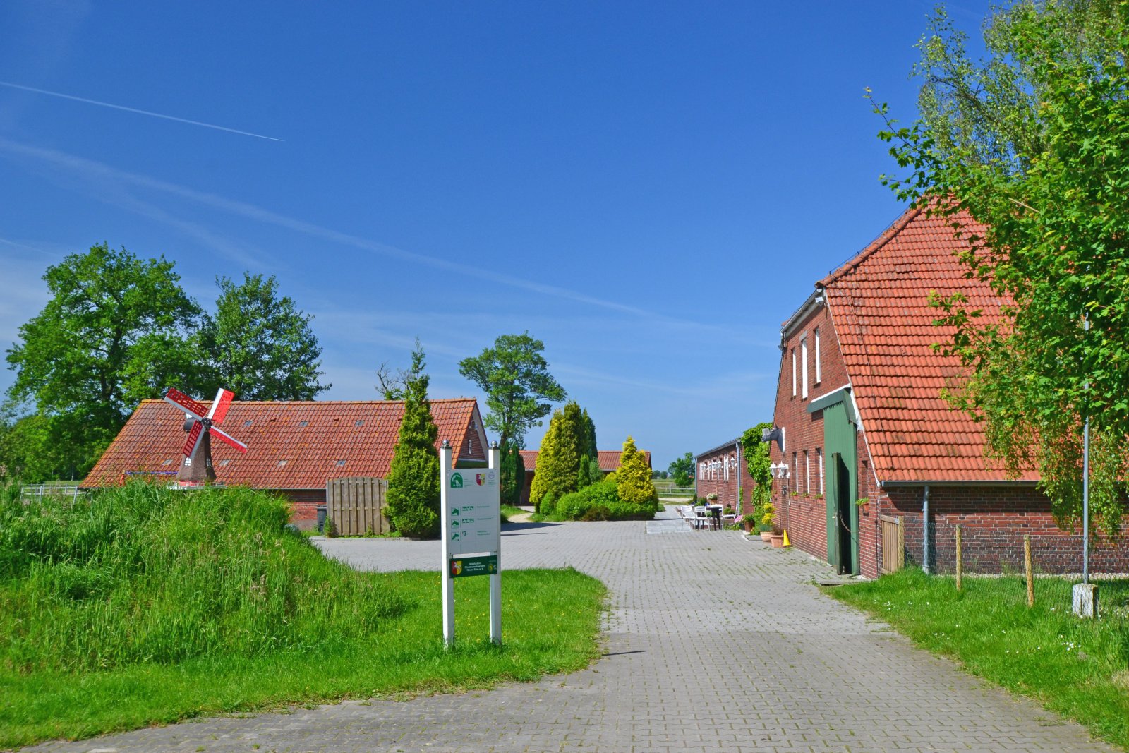 2452 Lower Saxony, East Frisia, Wittmund, riding stable, vacation farm for sale