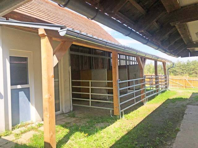 2311PO austria, südburgenland, jennersdorf, house with horsestables for sale