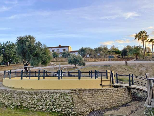 andalusia, arcos, finca con cuadras para caballos en venta