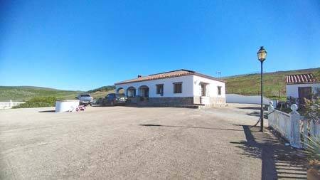 2361 andalucia, sotogrande, jimena, finca, cuadras, caballos, en venta