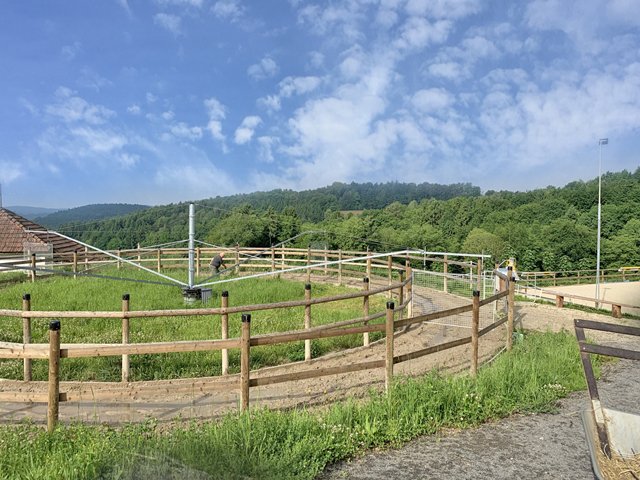 2457 austria, steiermark, casa con 2 pisos y cuadras para caballos en venta